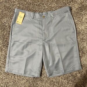 Haggar Men’s Cool 18 Performance Shorts: Men's 38W; New with tags